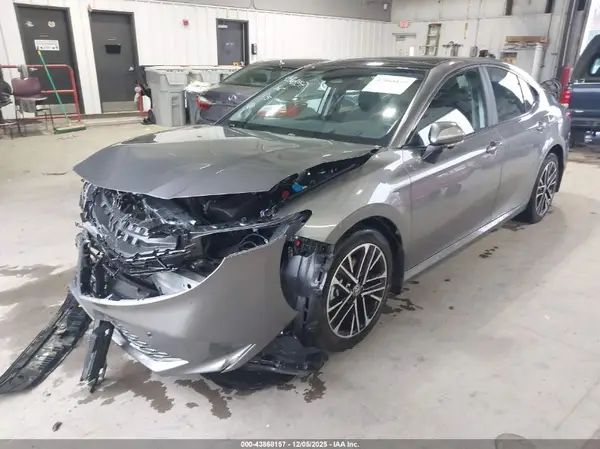 4T1DBADK8SU533119 2025 TOYOTA CAMRY - Image 2
