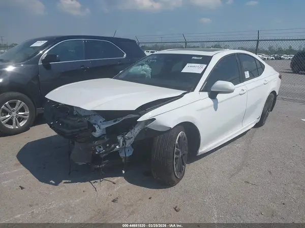 4T1DBADK8SU537011 2025 TOYOTA CAMRY - Image 2