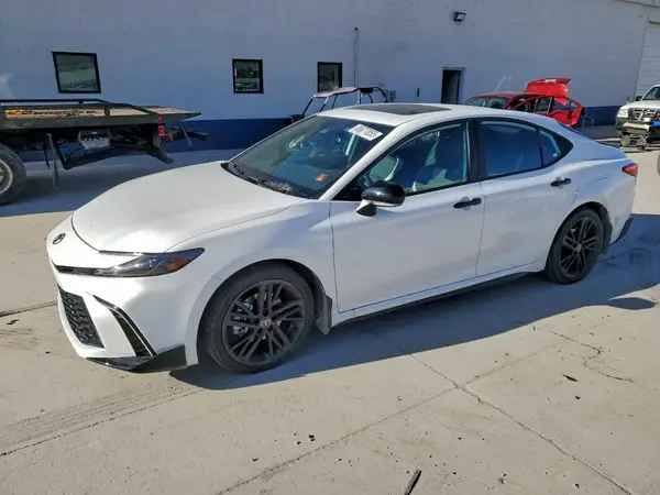 4T1DBADK8TU038534 2026 TOYOTA CAMRY - Image 1