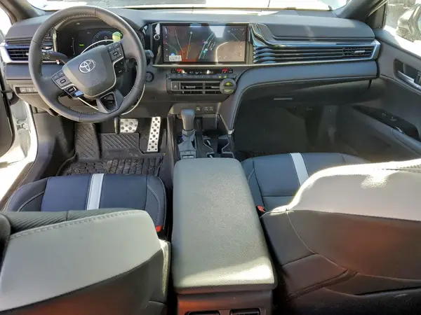 4T1DBADK8TU038534 2026 TOYOTA CAMRY - Image 8
