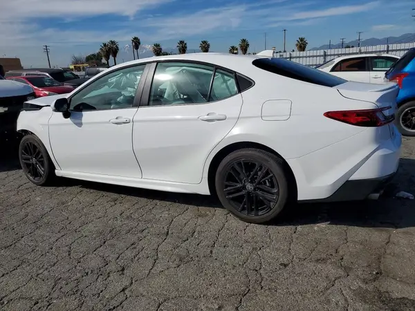 4T1DBADK8TU046424 2026 TOYOTA CAMRY - Image 2