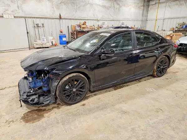 4T1DBADK9SU005282 2025 TOYOTA CAMRY - Image 1