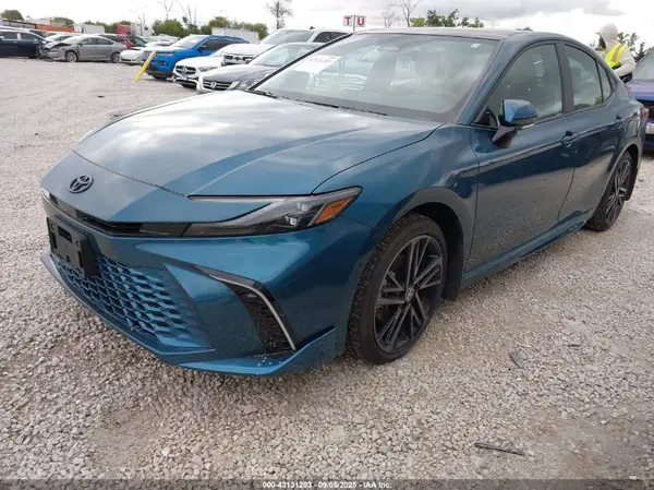 4T1DBADK9SU014578 2025 TOYOTA CAMRY - Image 2