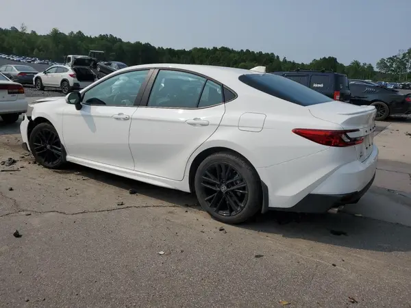 4T1DBADK9SU020655 2025 TOYOTA CAMRY - Image 2
