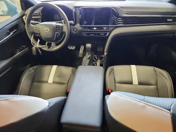 4T1DBADK9SU025970 2025 TOYOTA CAMRY - Image 8