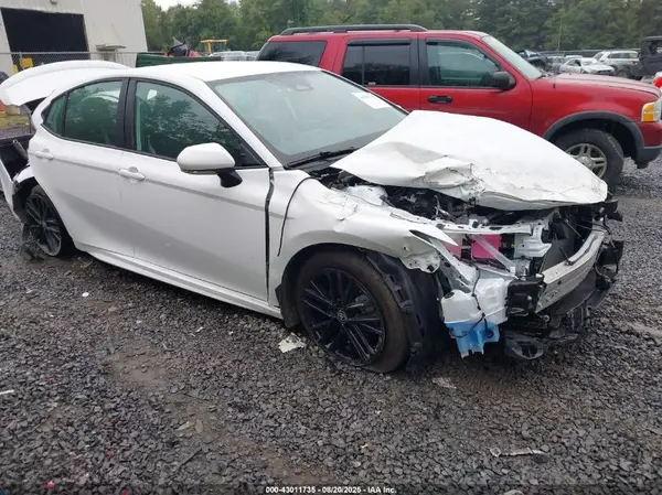 4T1DBADK9SU026326 2025 TOYOTA CAMRY - Image 1