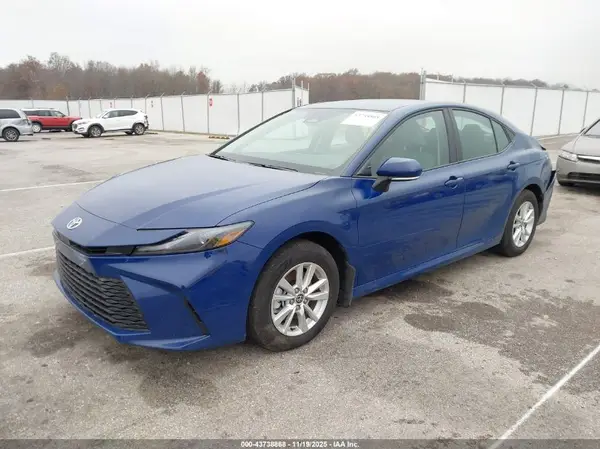 4T1DBADK9SU033034 2025 TOYOTA CAMRY - Image 2