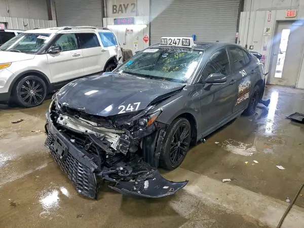 4T1DBADK9SU505085 2025 TOYOTA CAMRY - Image 1