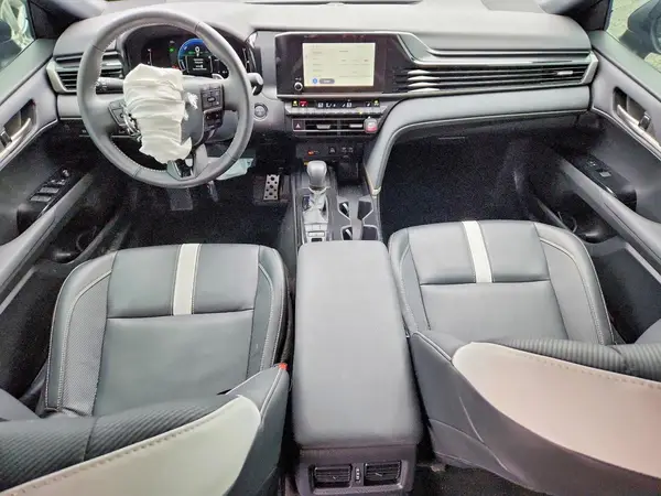 4T1DBADK9SU512747 2025 TOYOTA CAMRY - Image 8