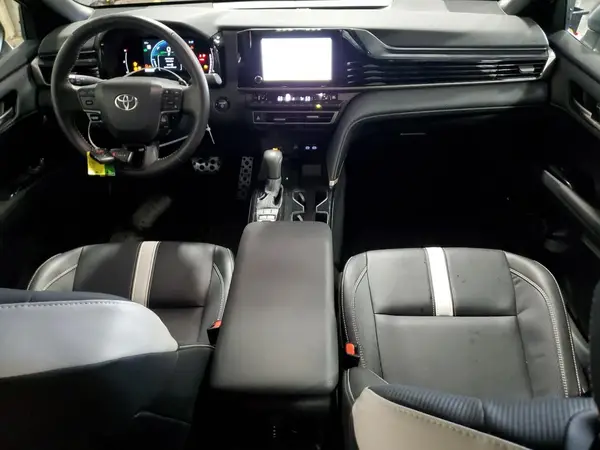 4T1DBADK9SU515406 2025 TOYOTA CAMRY - Image 8