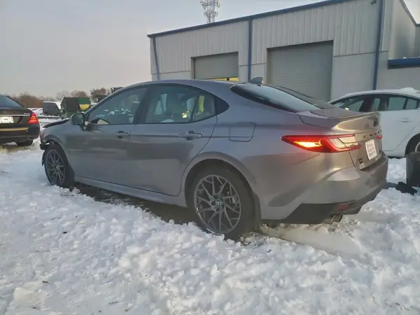 4T1DBADK9SU518449 2025 TOYOTA CAMRY - Image 2