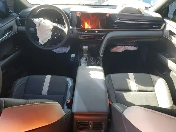 4T1DBADK9SU519763 2025 TOYOTA CAMRY - Image 8