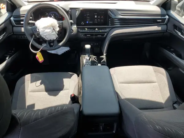 4T1DBADK9SU521111 2025 TOYOTA CAMRY - Image 8