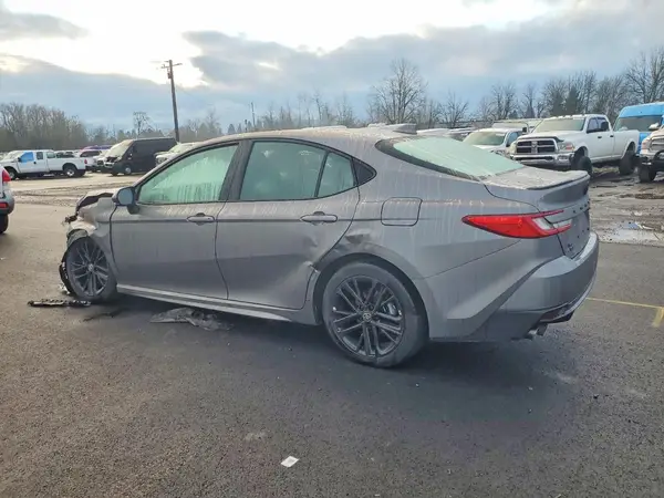 4T1DBADK9SU522498 2025 TOYOTA CAMRY - Image 2