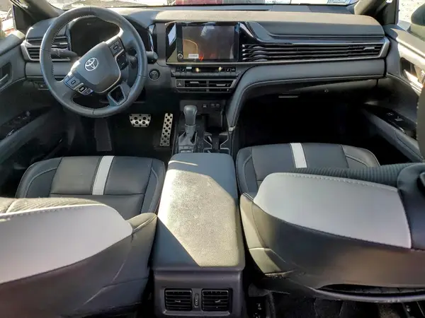 4T1DBADK9SU528091 2025 TOYOTA CAMRY - Image 8