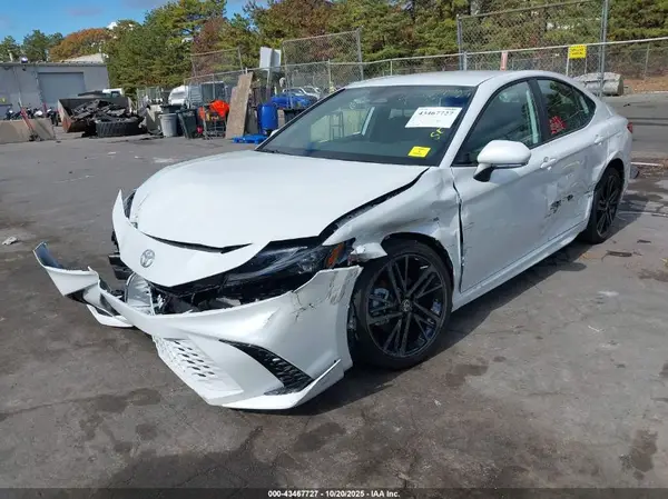 4T1DBADK9SU532237 2025 TOYOTA CAMRY - Image 2