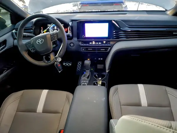 4T1DBADK9SU539978 2025 TOYOTA CAMRY - Image 8