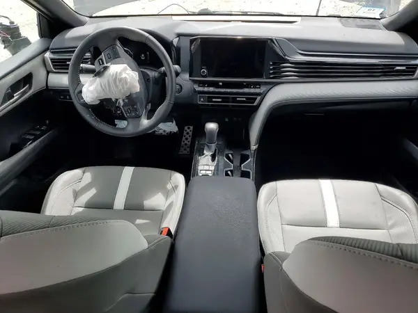 4T1DBADK9TU037277 2026 TOYOTA CAMRY - Image 8