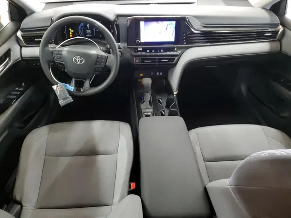 4T1DBADKXSU008305 2025 TOYOTA CAMRY - Image 8