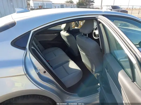 4T1DBADKXSU029851 2025 TOYOTA CAMRY - Image 8