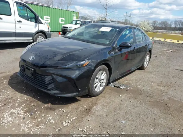 4T1DBADKXSU030840 2025 TOYOTA CAMRY - Image 2