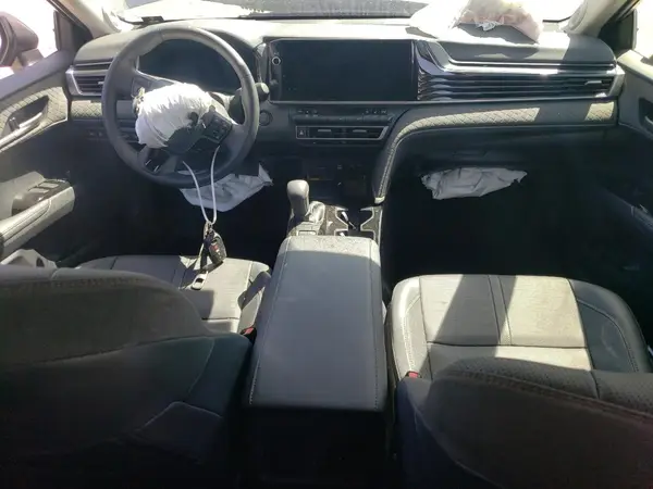 4T1DBADKXSU500400 2025 TOYOTA CAMRY - Image 8