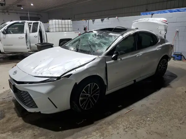 4T1DBADKXSU512580 2025 TOYOTA CAMRY - Image 1