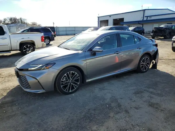 4T1DBADKXSU516094 2025 TOYOTA CAMRY - Image 1