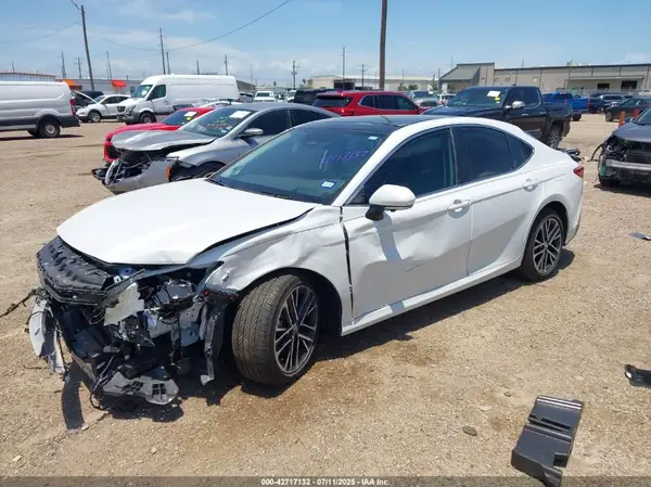 4T1DBADKXSU516645 2025 TOYOTA CAMRY - Image 2