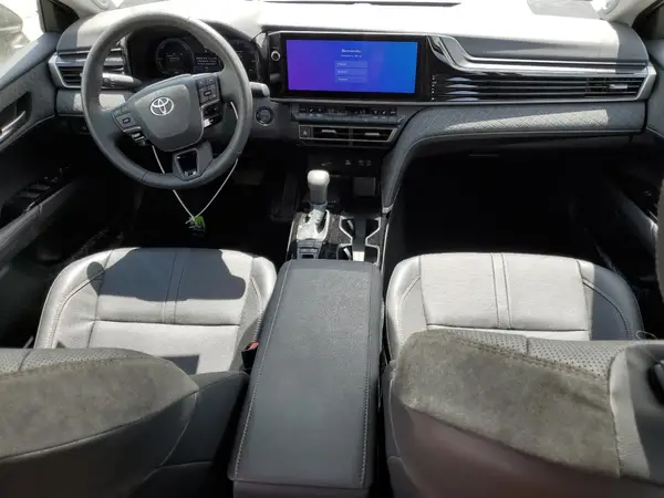 4T1DBADKXSU516662 2025 TOYOTA CAMRY - Image 8