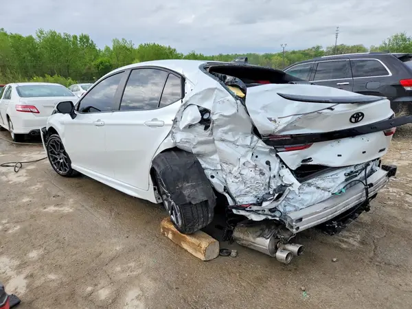 4T1DBADKXSU525670 2025 TOYOTA CAMRY - Image 2
