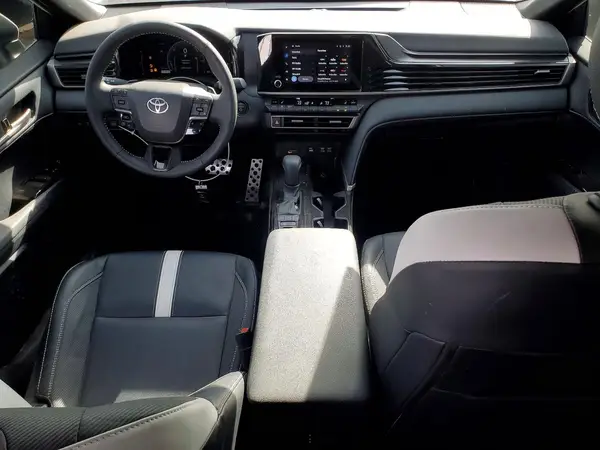 4T1DBADKXSU539617 2025 TOYOTA CAMRY - Image 8