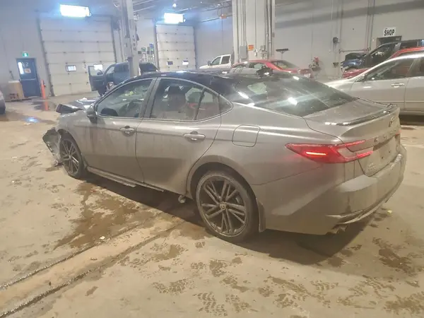 4T1DBADKXSU541478 2025 TOYOTA CAMRY - Image 2