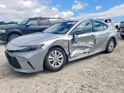 4T1DBADKXTU039877 2026 TOYOTA CAMRY