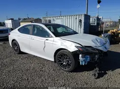 4T1DBADKXTU039992 2026 TOYOTA CAMRY