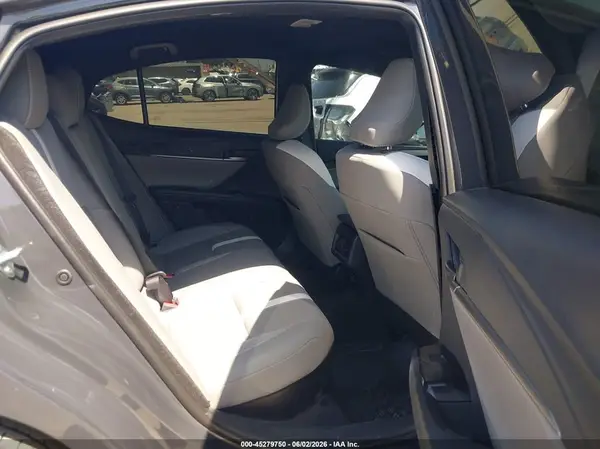 4T1DBADKXTU046750 2026 TOYOTA CAMRY - Image 8
