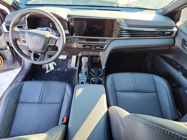 4T1DBADKXTU544141 2026 TOYOTA CAMRY - Image 8