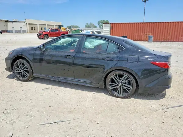 4T1DBADKXTU554085 2026 TOYOTA CAMRY - Image 2