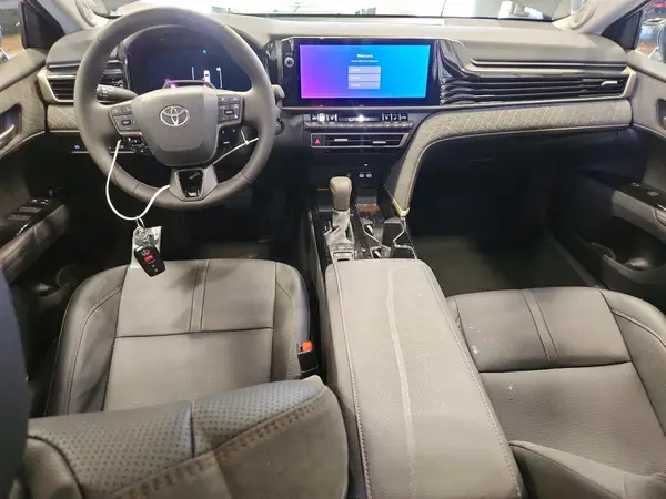 4T1DBADKXTU558170 2026 TOYOTA CAMRY - Image 8