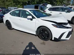 4T1DBADKXTU560680 2026 TOYOTA CAMRY