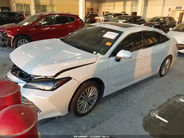 4T1DZ1FB1LU055295 2020 TOYOTA AVALON - Image 2