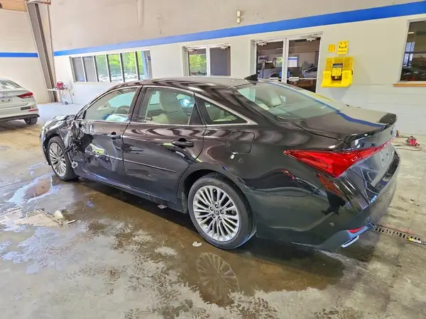 4T1DZ1FB5LU054845 2020 TOYOTA AVALON - Image 2