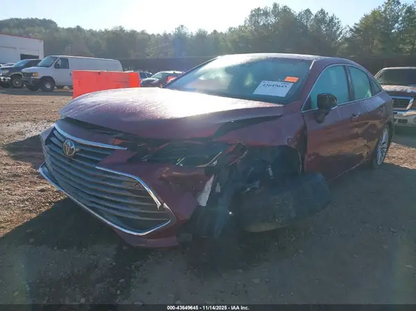 4T1DZ1FB7NU083590 2022 TOYOTA AVALON - Image 2