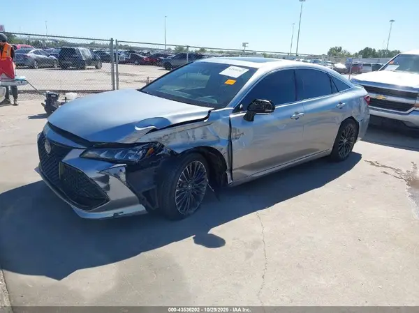 4T1E21FB7LU016039 2020 TOYOTA AVALON - Image 2