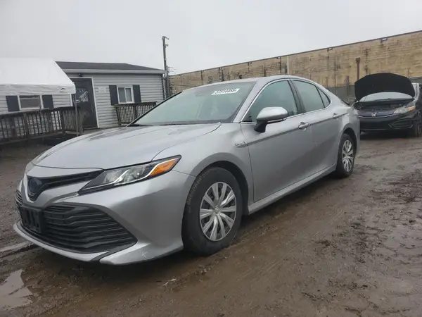 4T1E31AK6LU521266 2020 TOYOTA CAMRY - Image 1