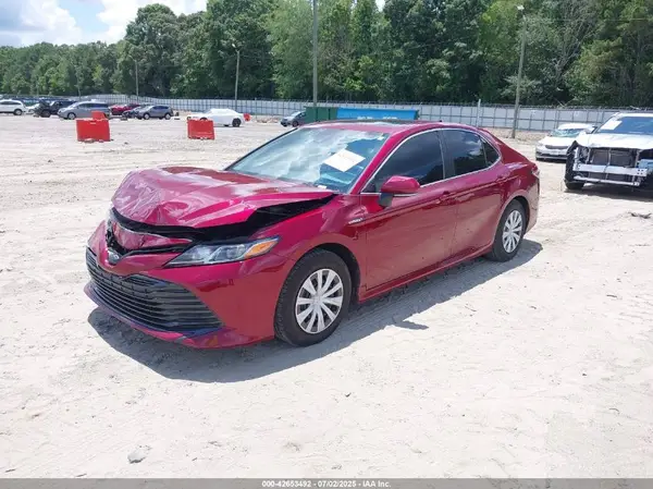 4T1E31AK7LU014070 2020 TOYOTA CAMRY - Image 2