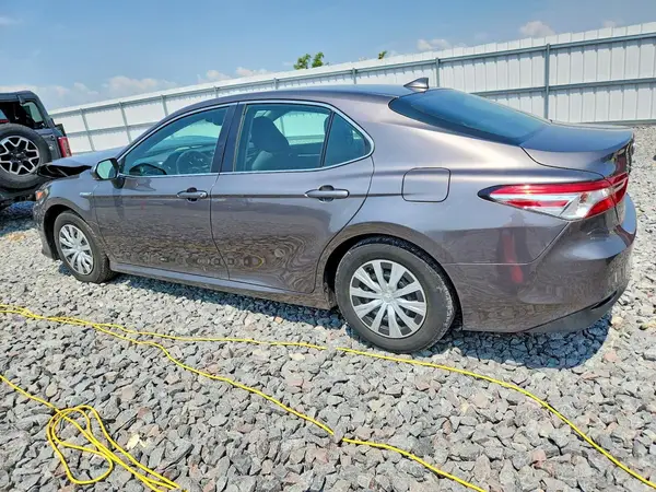 4T1E31AK7LU014392 2020 TOYOTA CAMRY - Image 2