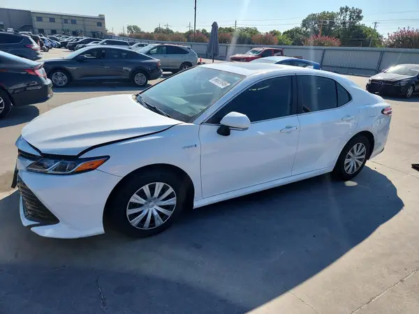 4T1E31AK7LU521308 2020 TOYOTA CAMRY - Image 1