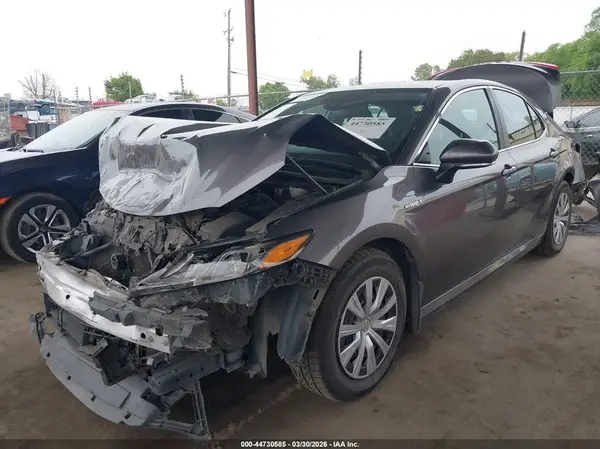 4T1E31AK7LU531403 2020 TOYOTA CAMRY - Image 2