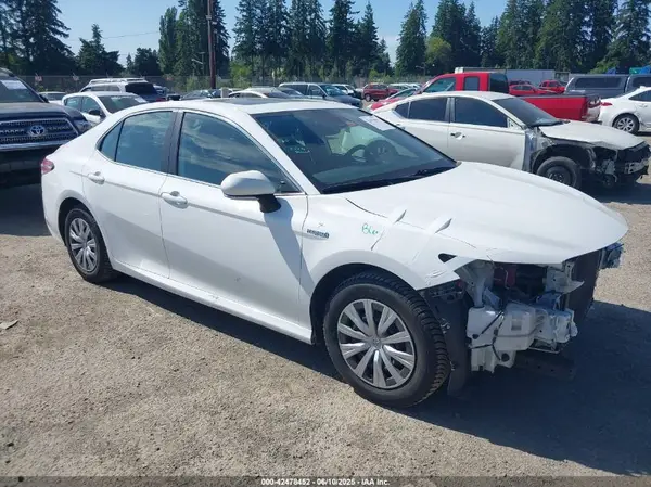 4T1E31AK8LU529949 2020 TOYOTA CAMRY - Image 1